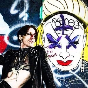 Meet your Posher, Aj